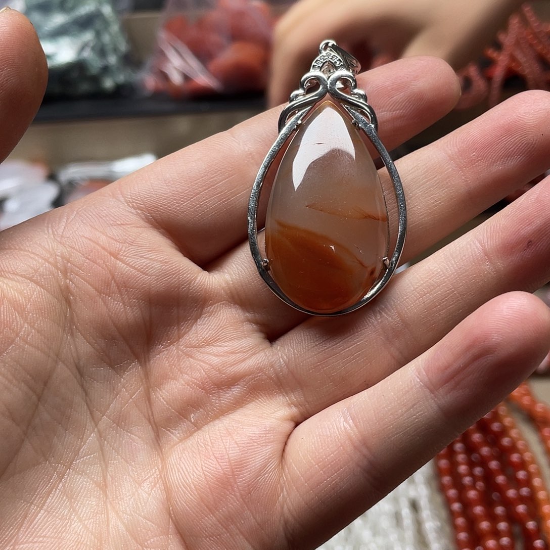 南红玛瑙南红水滴未镶嵌