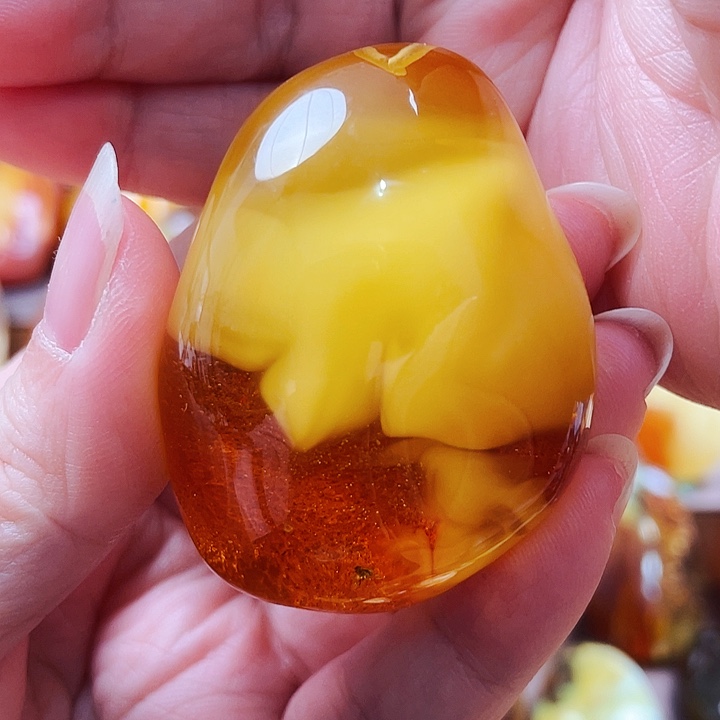 琥珀颈饰未镶嵌吊坠