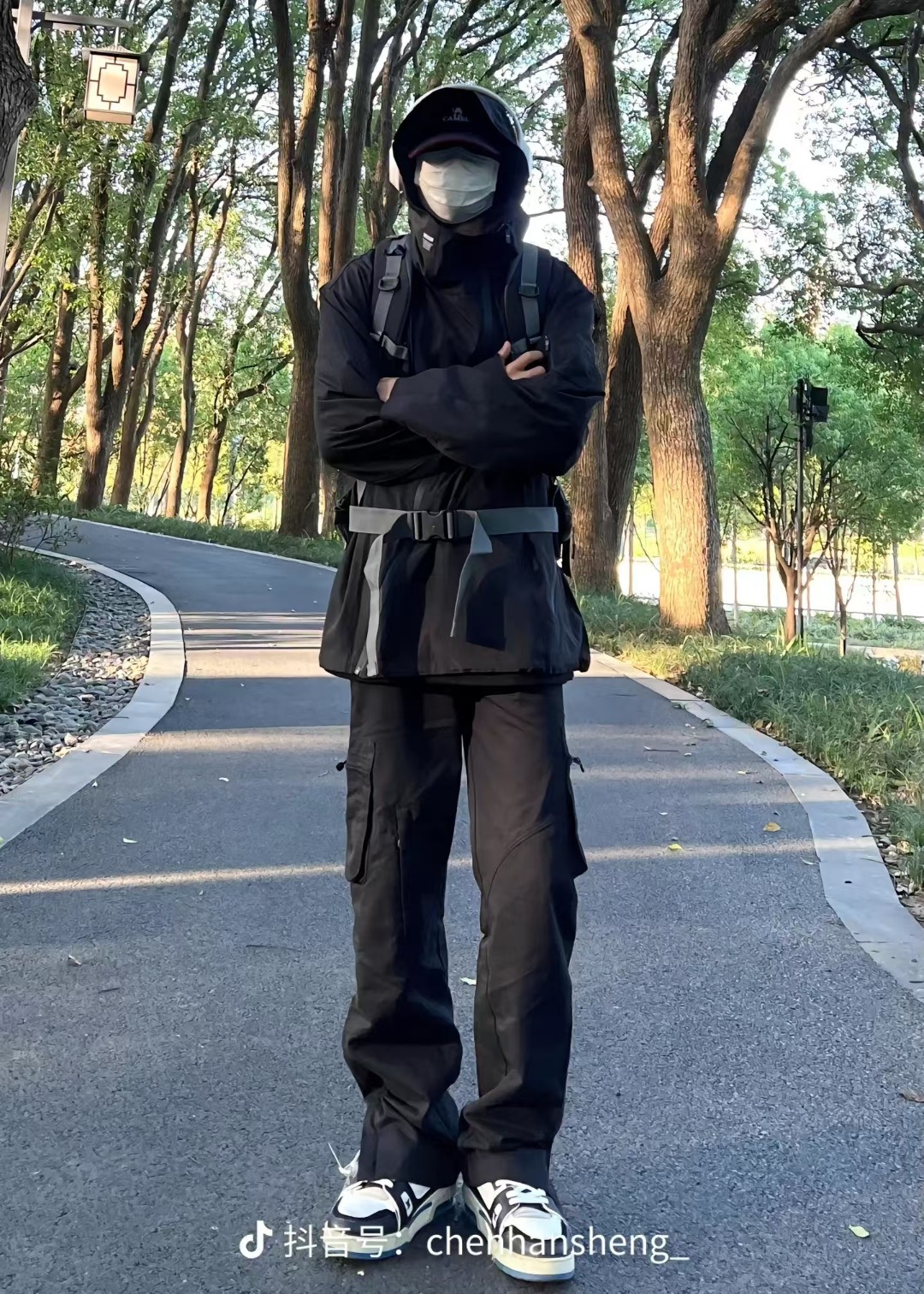 硬壳冲风衣，清货福利