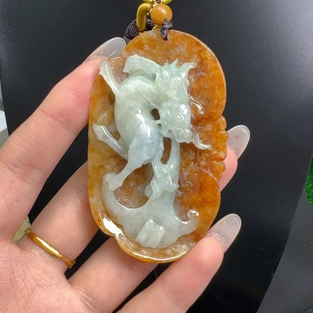 翡翠未镶嵌颈饰天然