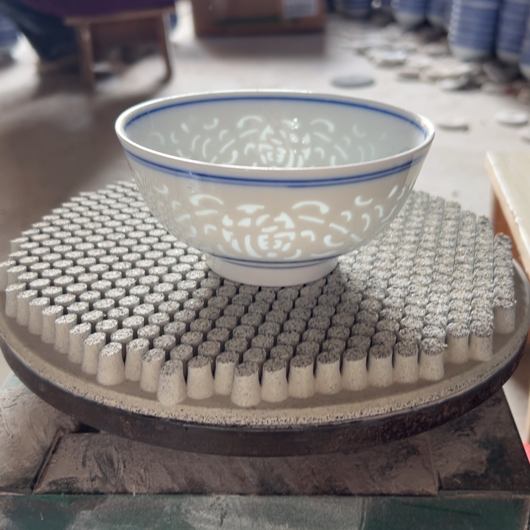 碗5寸素玲珑雕刻福字饭碗