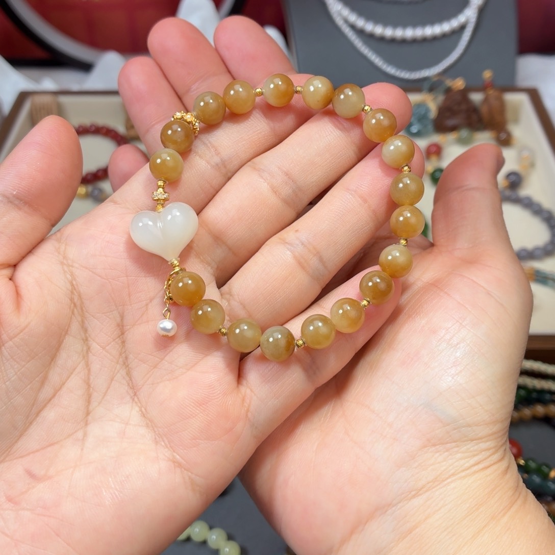 金***鹉手链未镶嵌和田玉糖，0.8