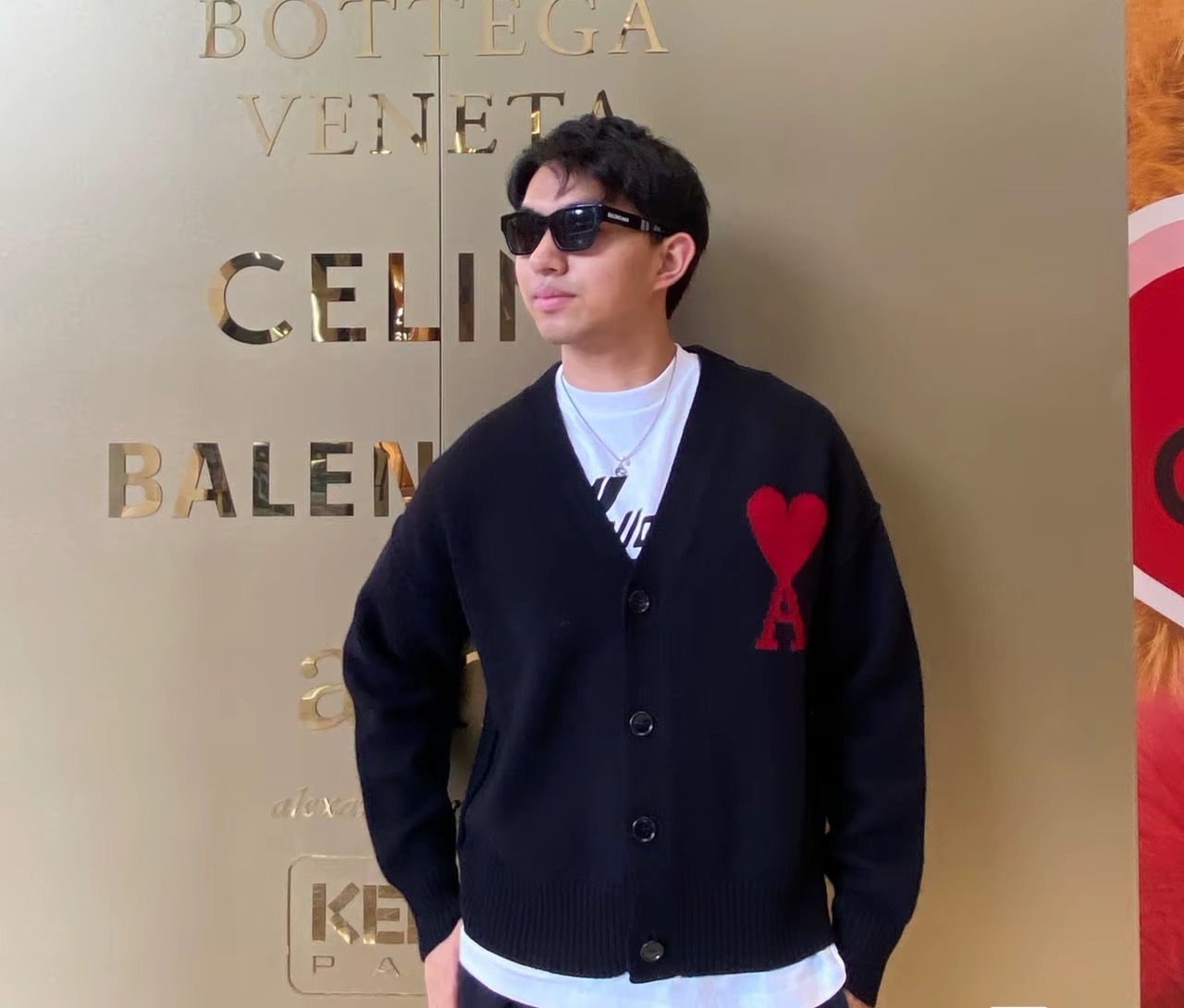未使用 AMIPARIS MJ胸口大爱心字母开衫 男女同款  BFUKC006