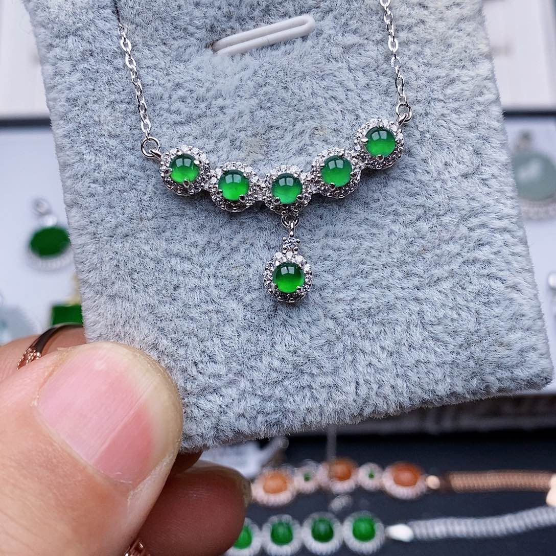 翡翠颈饰银S925镶嵌项链