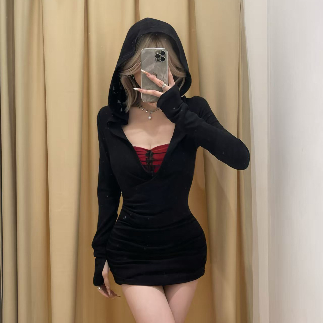 #8165连帽格纹收腰设计感显瘦褶皱包臀连衣裙辣妹