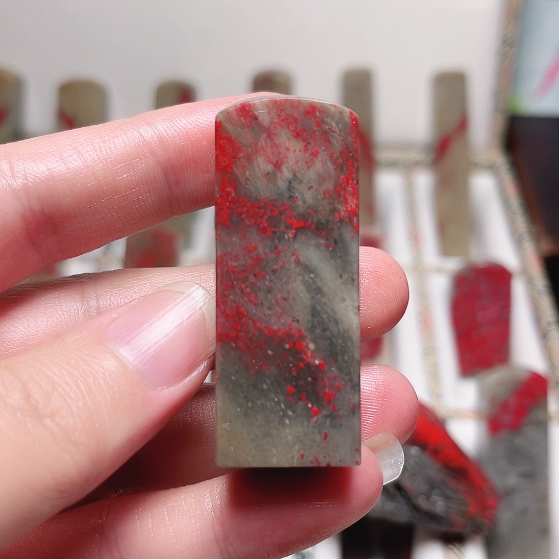 印石昌化石鸡血石印章