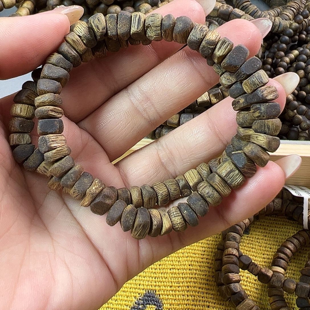 沉香碎屑沉香碎银子单圈卡7