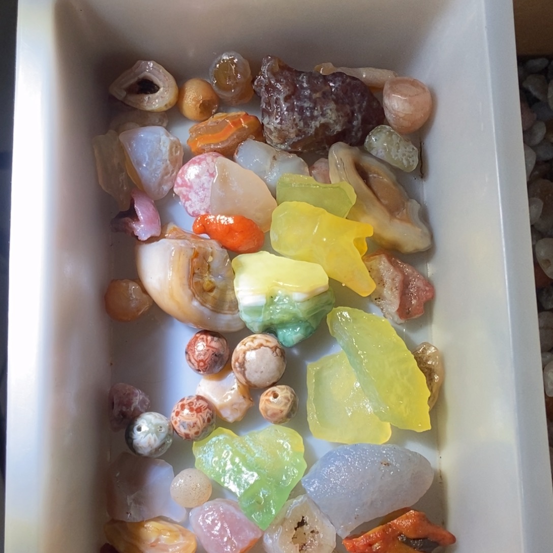 日****阿拉善杂货花盆石