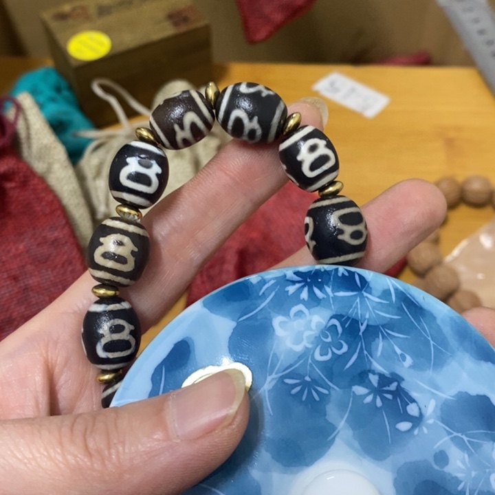 摆件中古工艺品一件