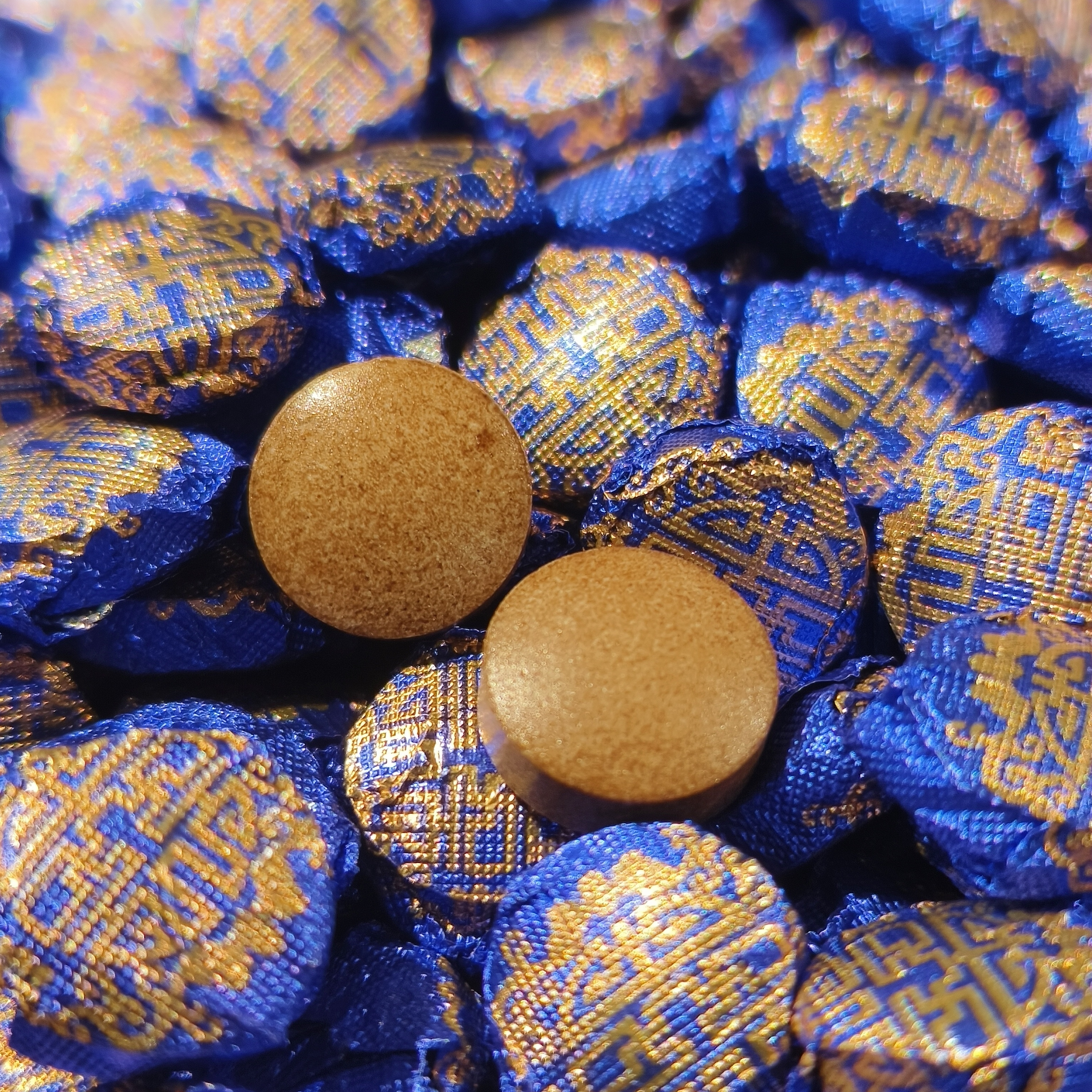 【百湿·不侵】 体态轻盈-湿不再来·伏湿膏