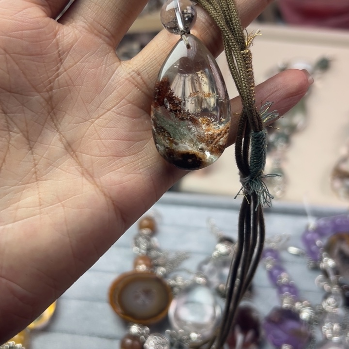 招***务水晶手链合金手串