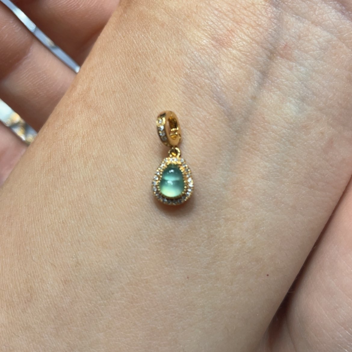 【闪购商品】翡翠18K金镶嵌吊坠(不含链)