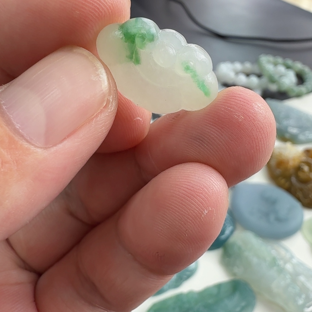 未镶嵌定制翡翠挂件