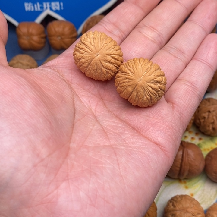 文玩核桃把件猴头