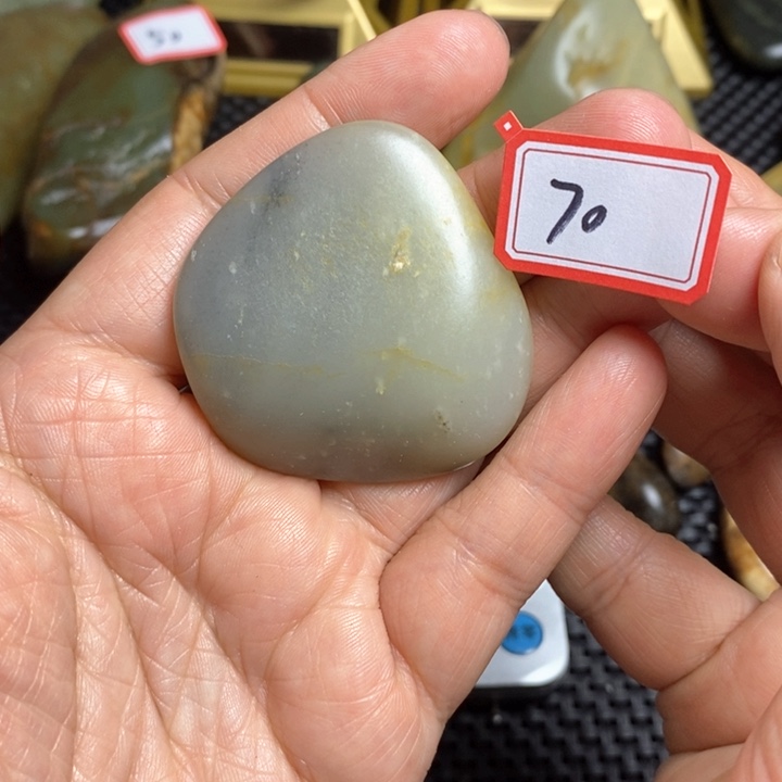 未镶嵌和田玉把件70