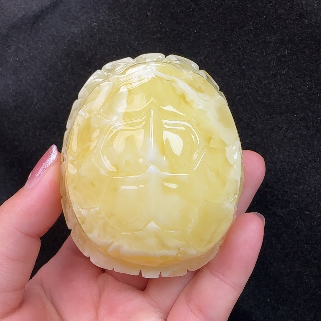 蜜蜡未镶嵌珠宝奇石