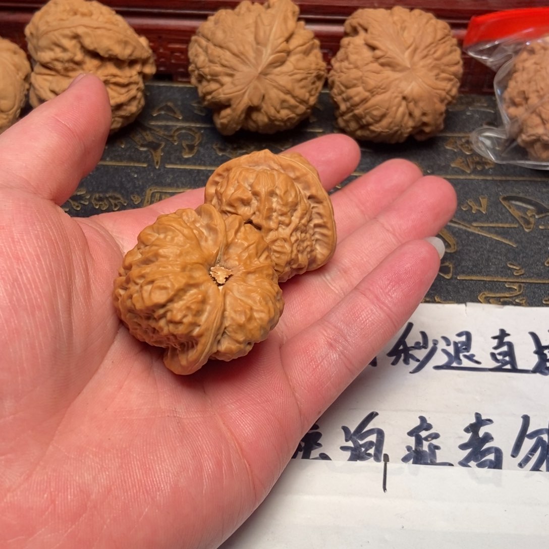 文玩核桃把件S****）蛤蟆头