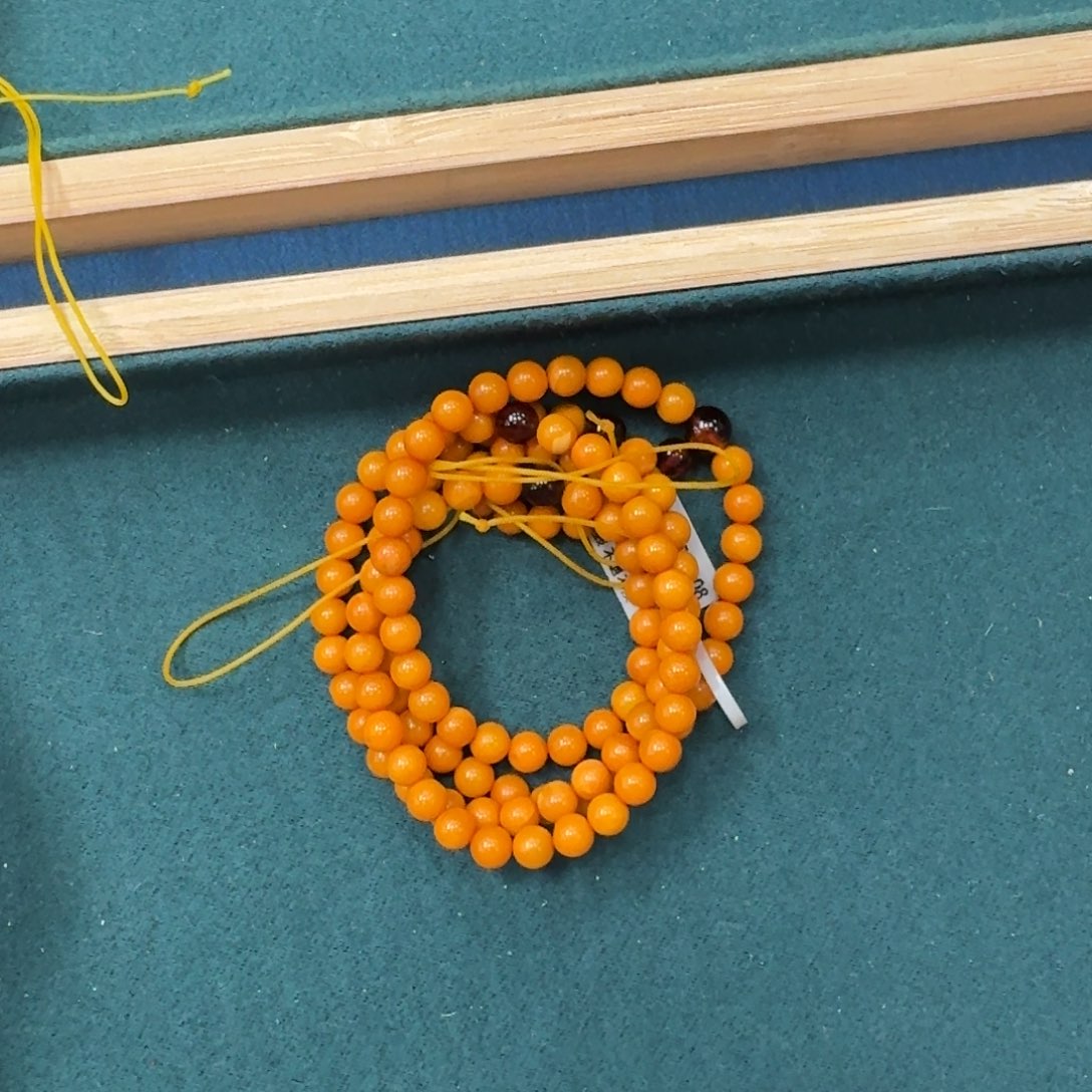 琥珀未镶嵌珠宝奇石561