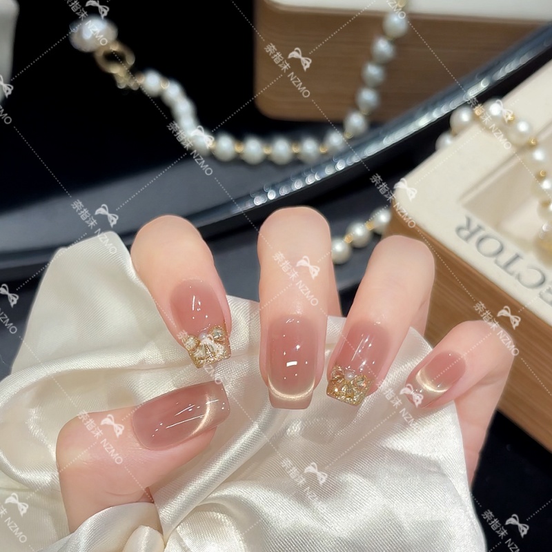 【爆闪冰凌】法式日常百搭显白穿戴甲ins风设计美甲