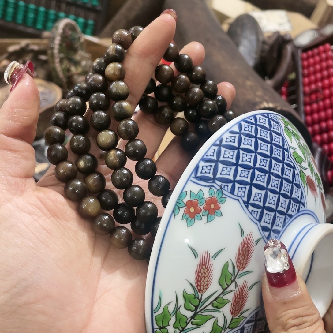 干净利落了咯哦哦呃呃呃呃呃呃