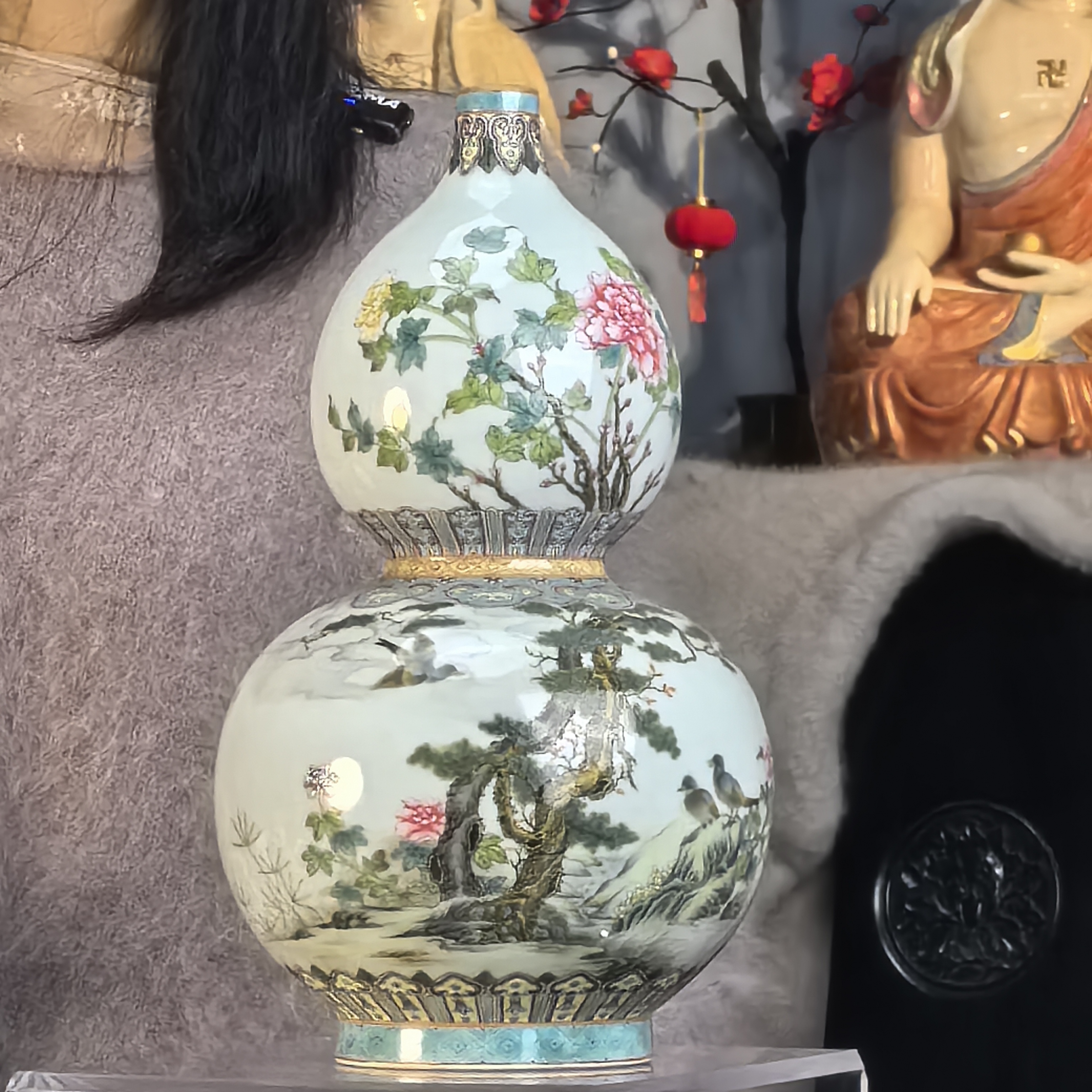 清 粉彩花鸟葫芦瓶