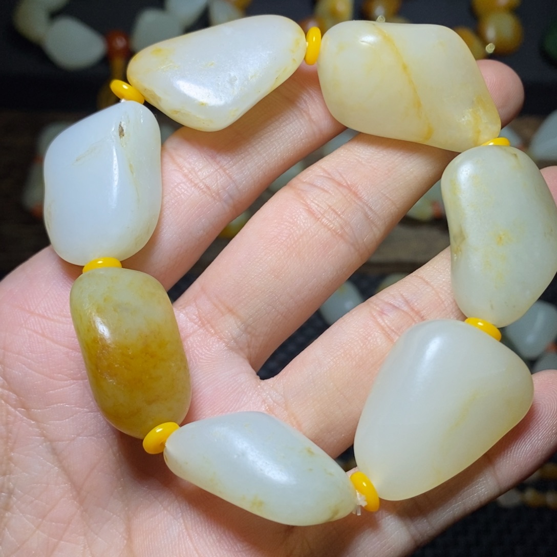 和田玉手链未镶嵌树*