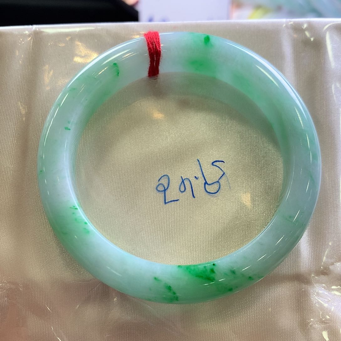 翡翠手镯未镶嵌59.4正圈