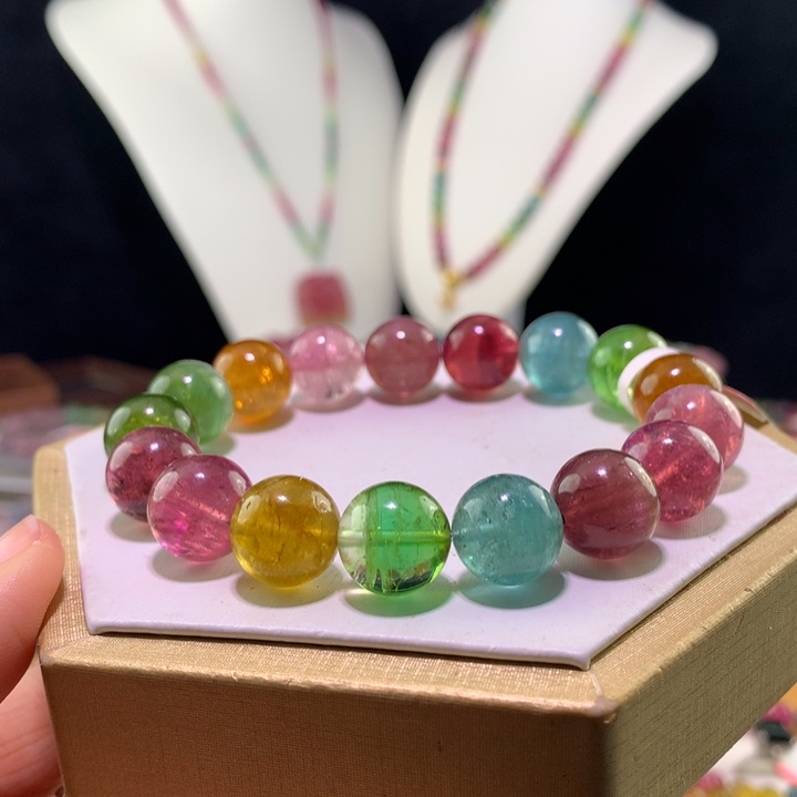 双色碧玺手链未镶嵌