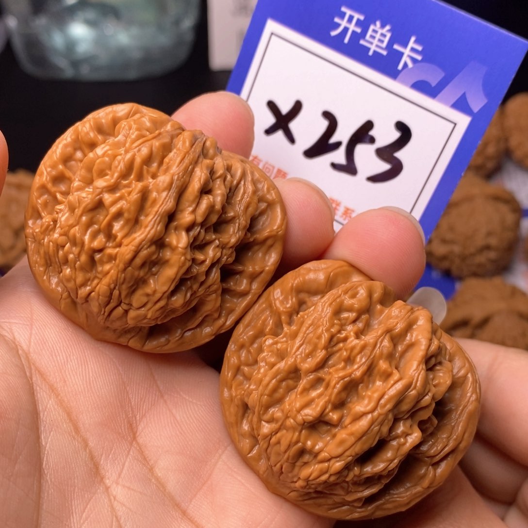 文玩核桃把件43狮虎兽x253