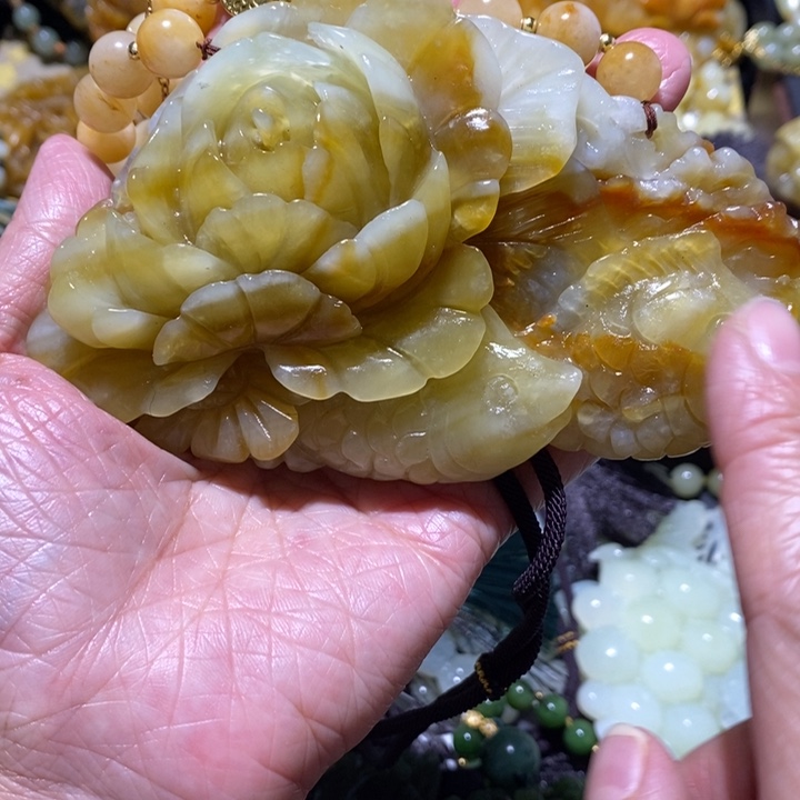 岫玉岫玉吊坠未镶嵌