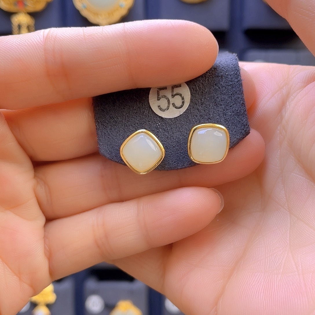 和田玉耳饰银S925镀金镶嵌