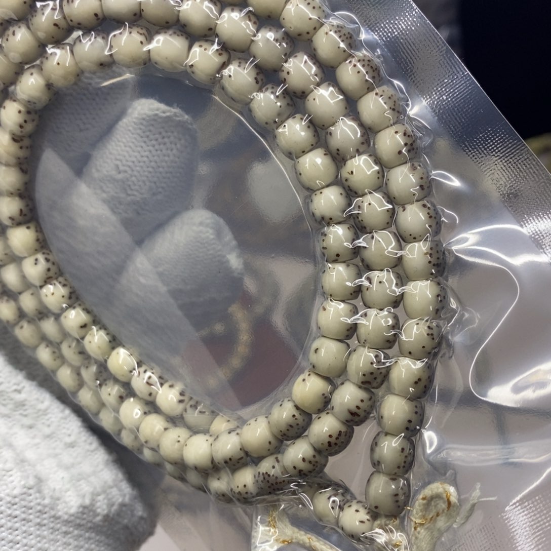 吊坠星月菩提Ssssssss6