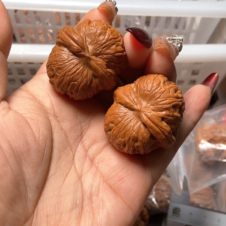 文玩核桃吊坠元宝31