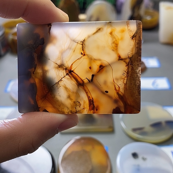 玛瑙/玉髓未镶嵌珠宝半成品