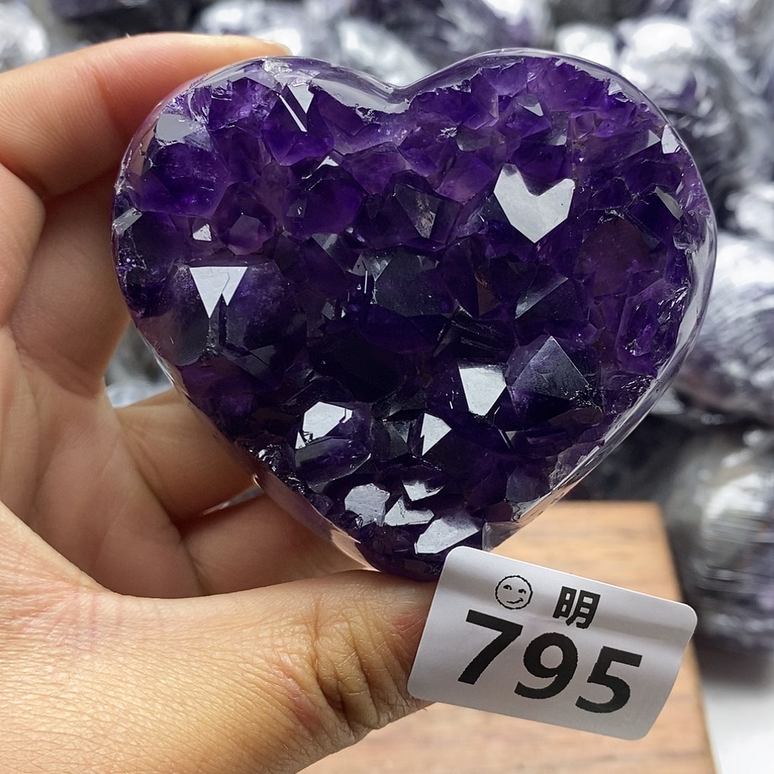 紫晶大型摆件（非配饰）未镶嵌