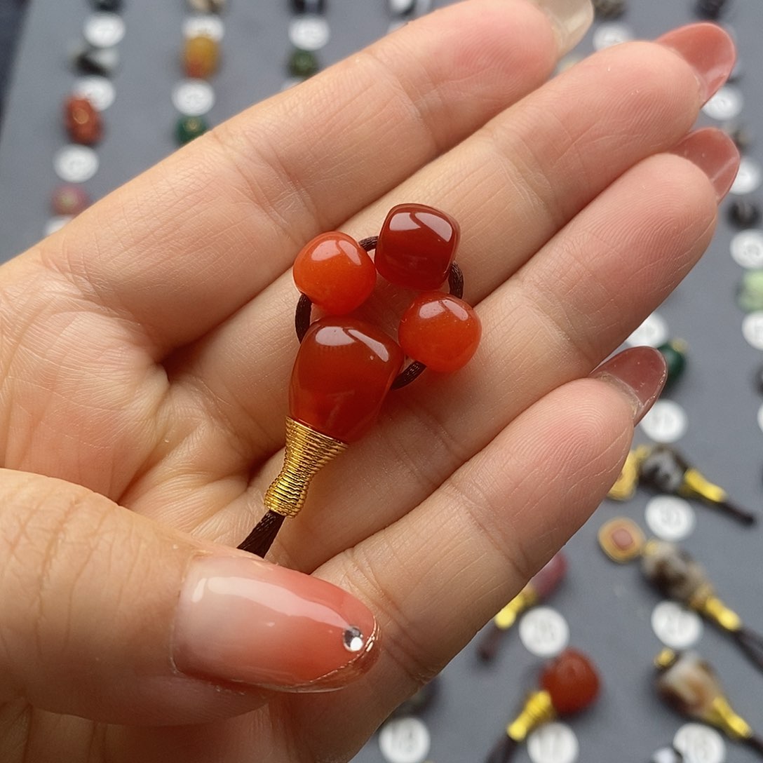 玛瑙/玉髓饰品合金