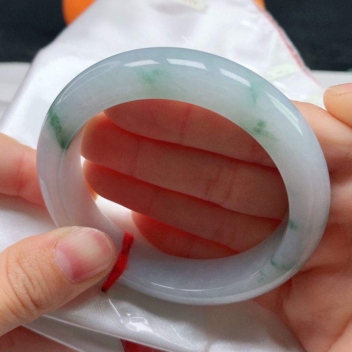 翡翠手镯未镶嵌55正