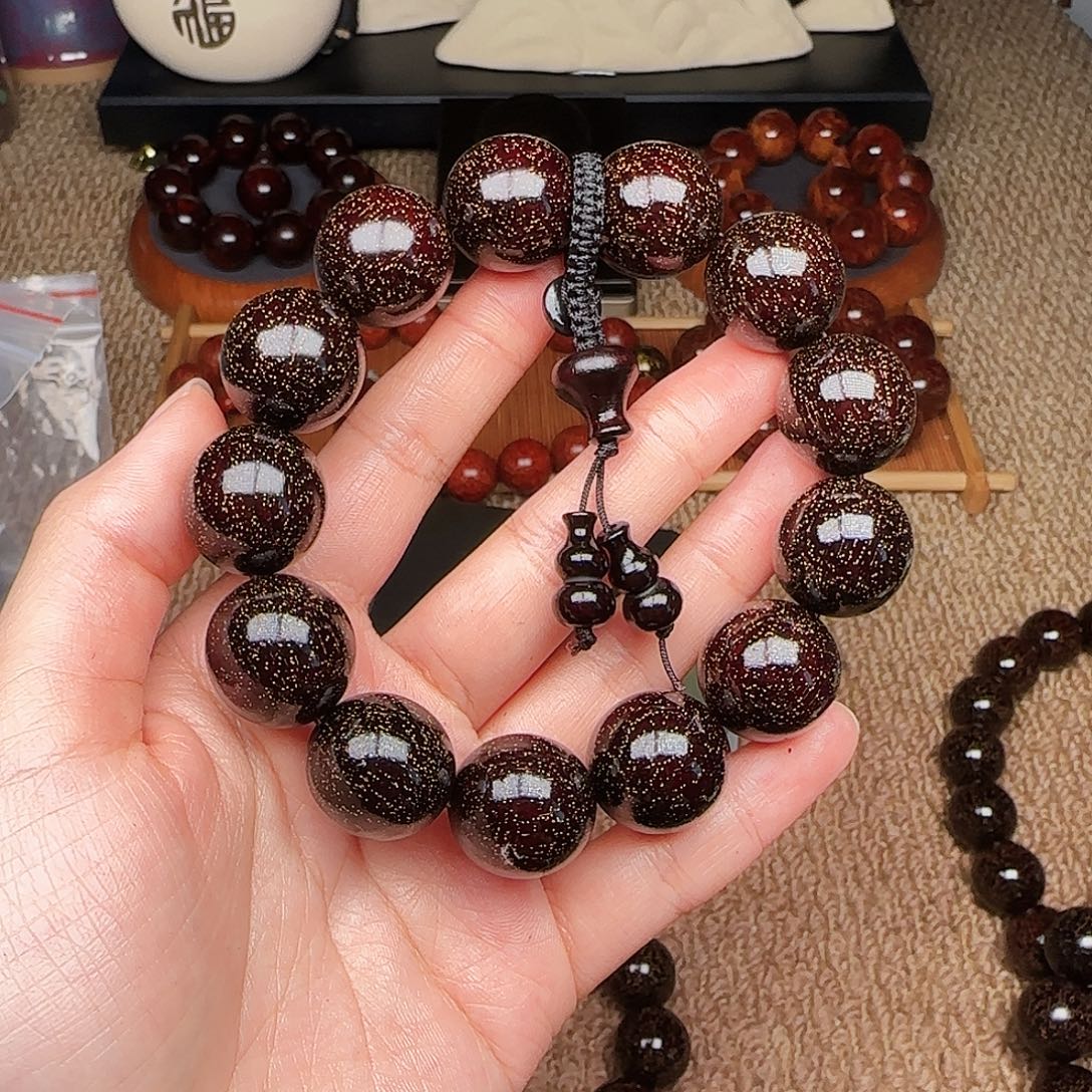 晓***灵檀香紫檀（小叶紫檀）Q1.8