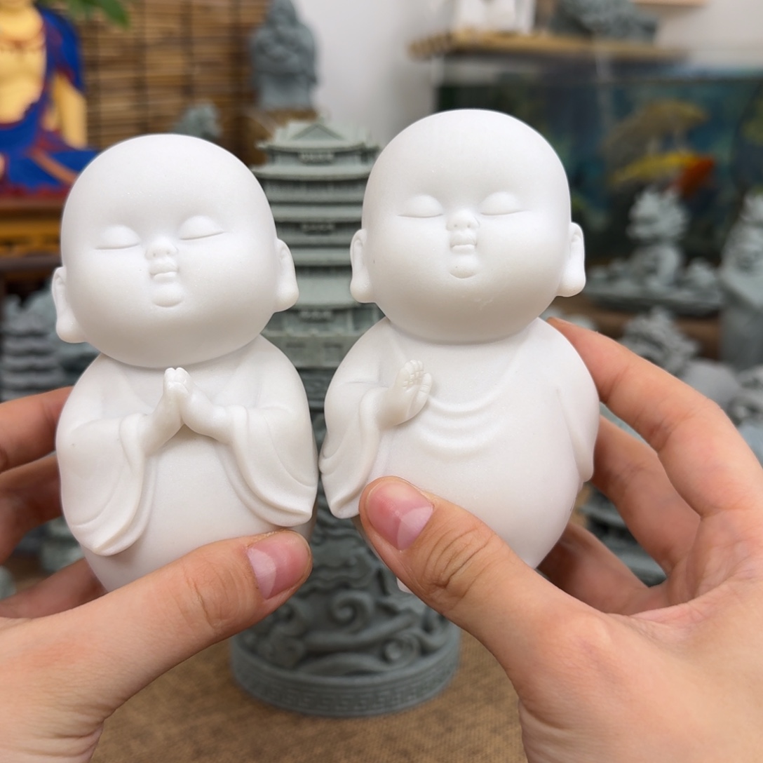 石材白云石祈福小和尚立手一个，祈福小和尚合十一个