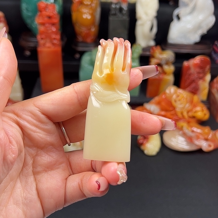 寿山石老性芙蓉石