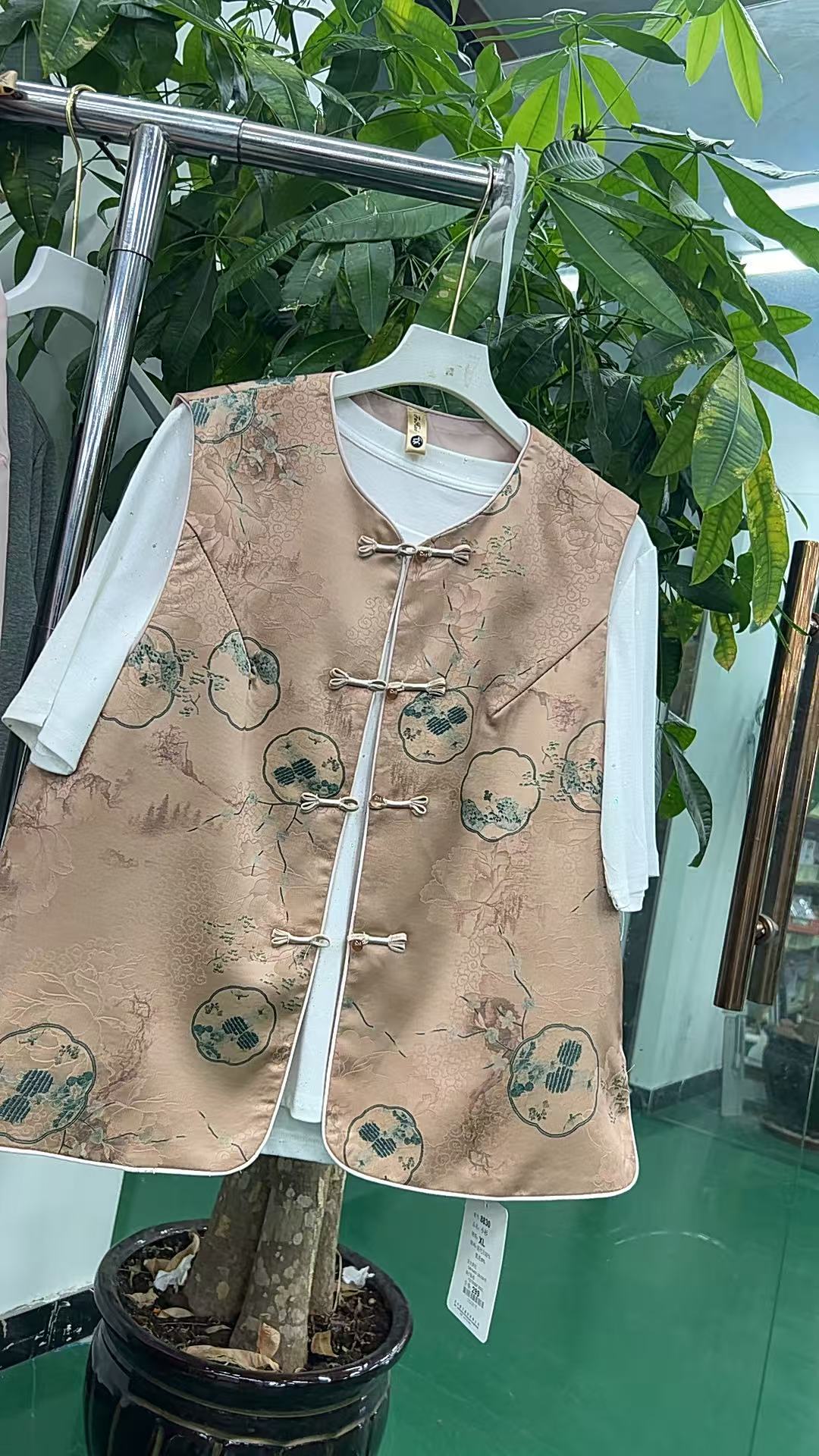 女士百搭马甲25-7-J