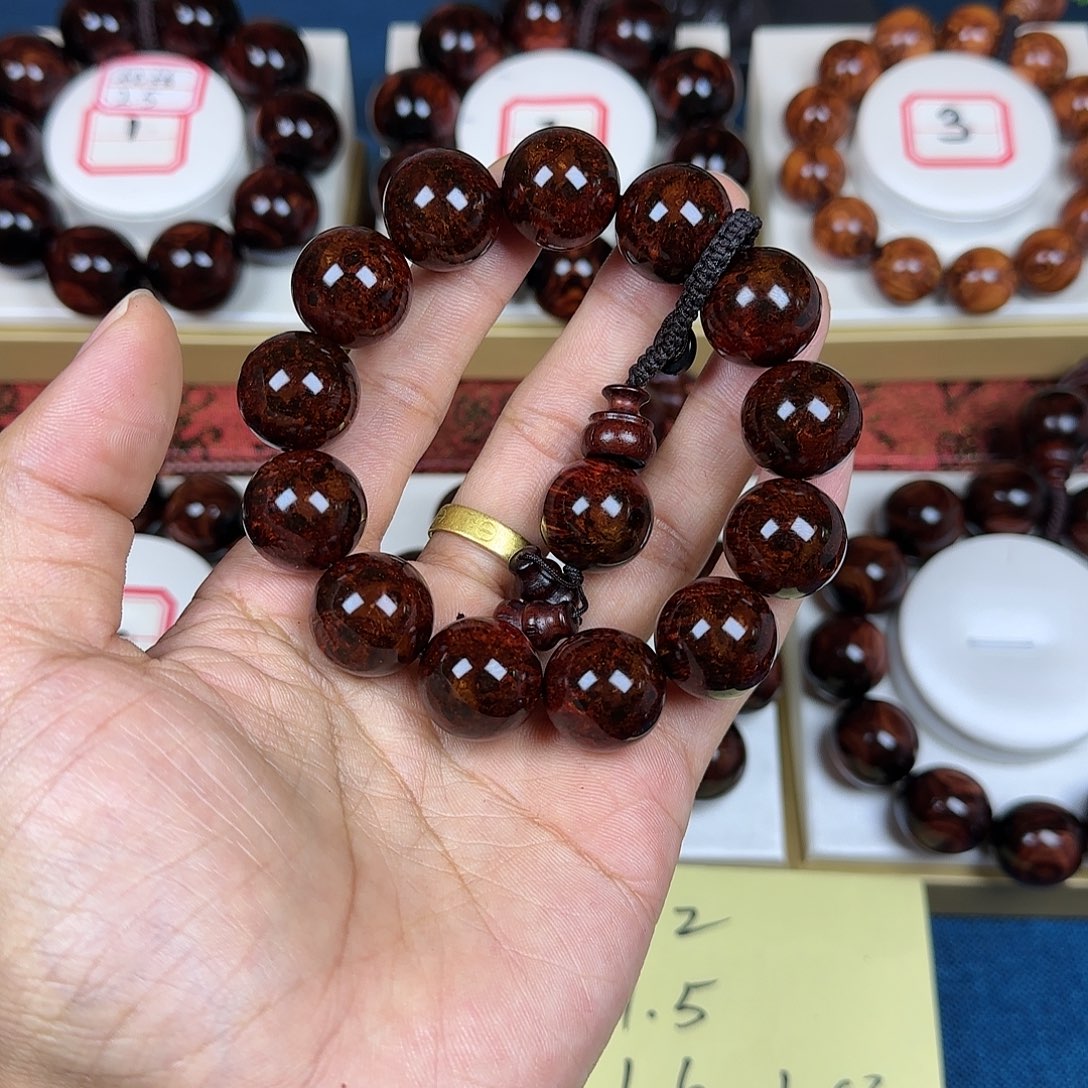 姚***哥花梨木类黄花梨1.8