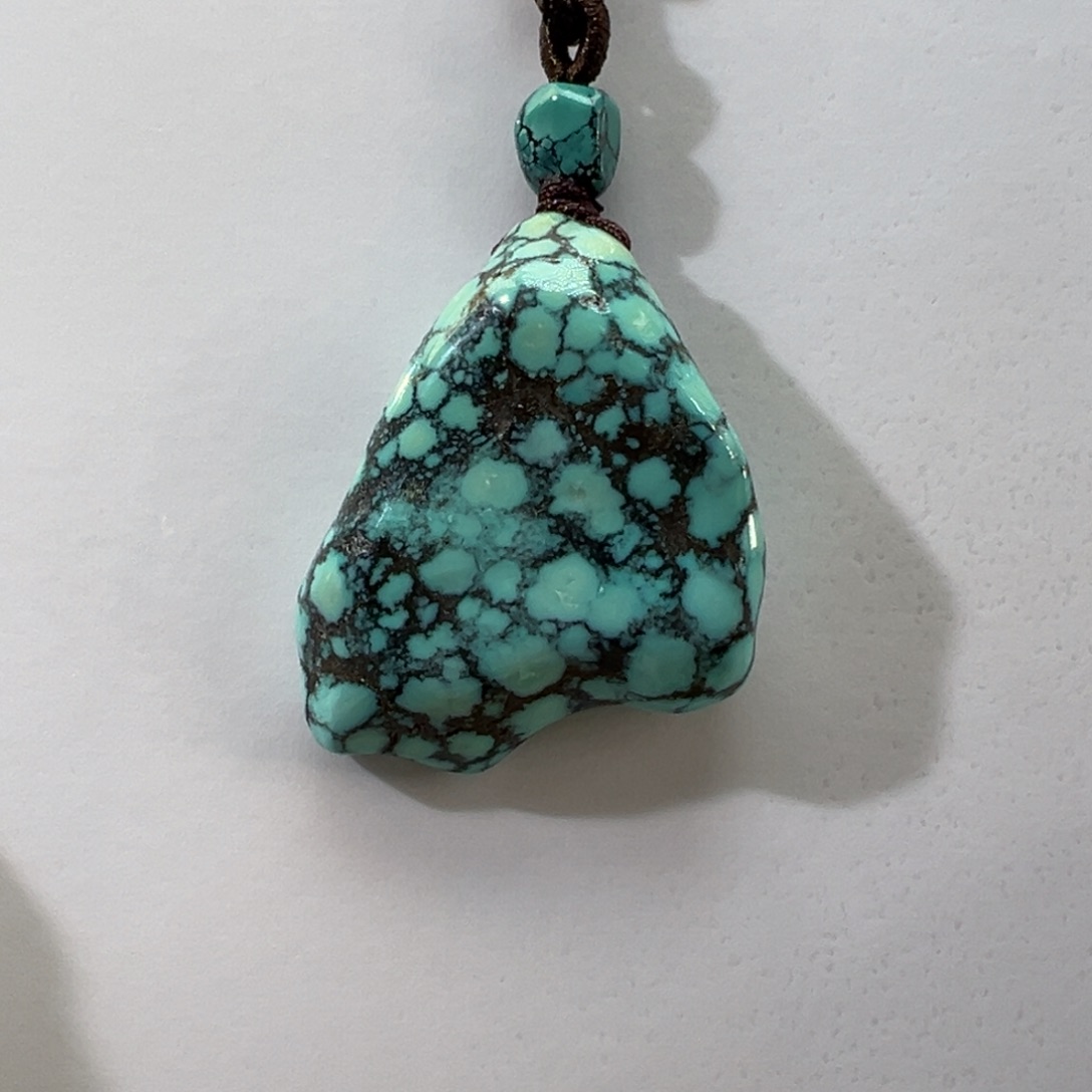 绿松石未镶嵌挂件