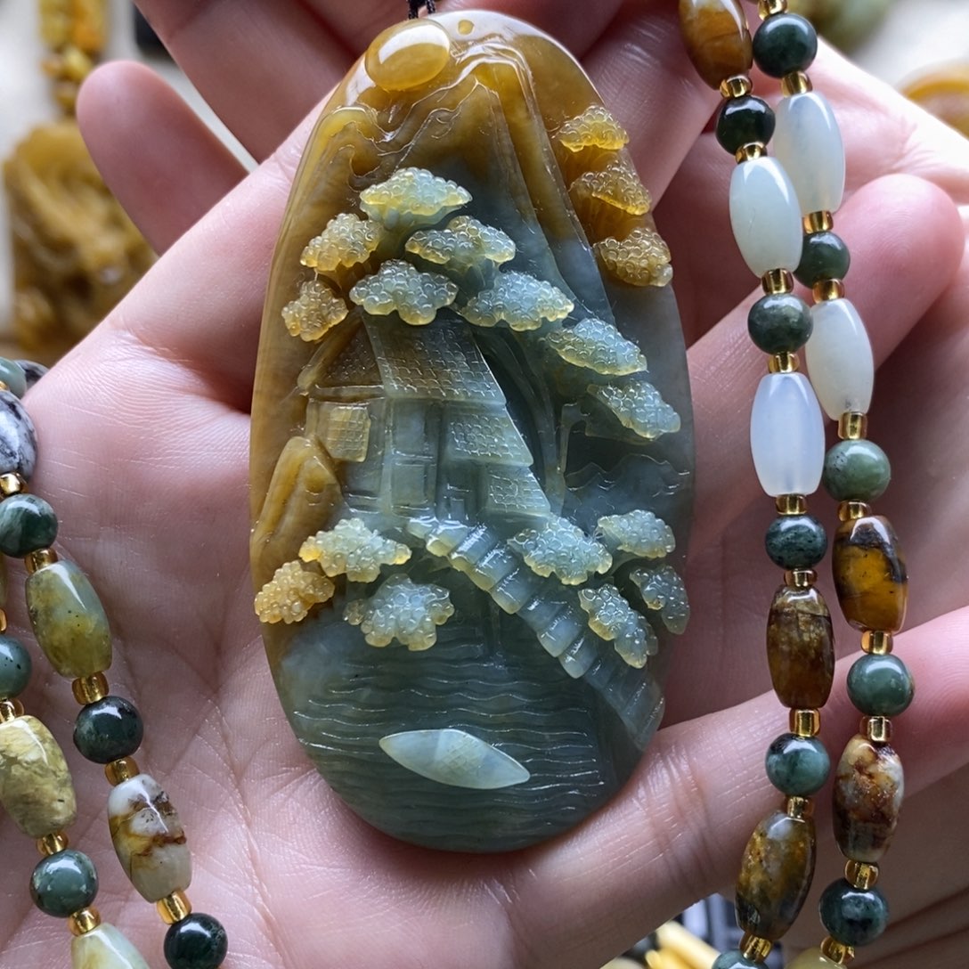 【闪购商品】岫玉颈饰未镶嵌山水