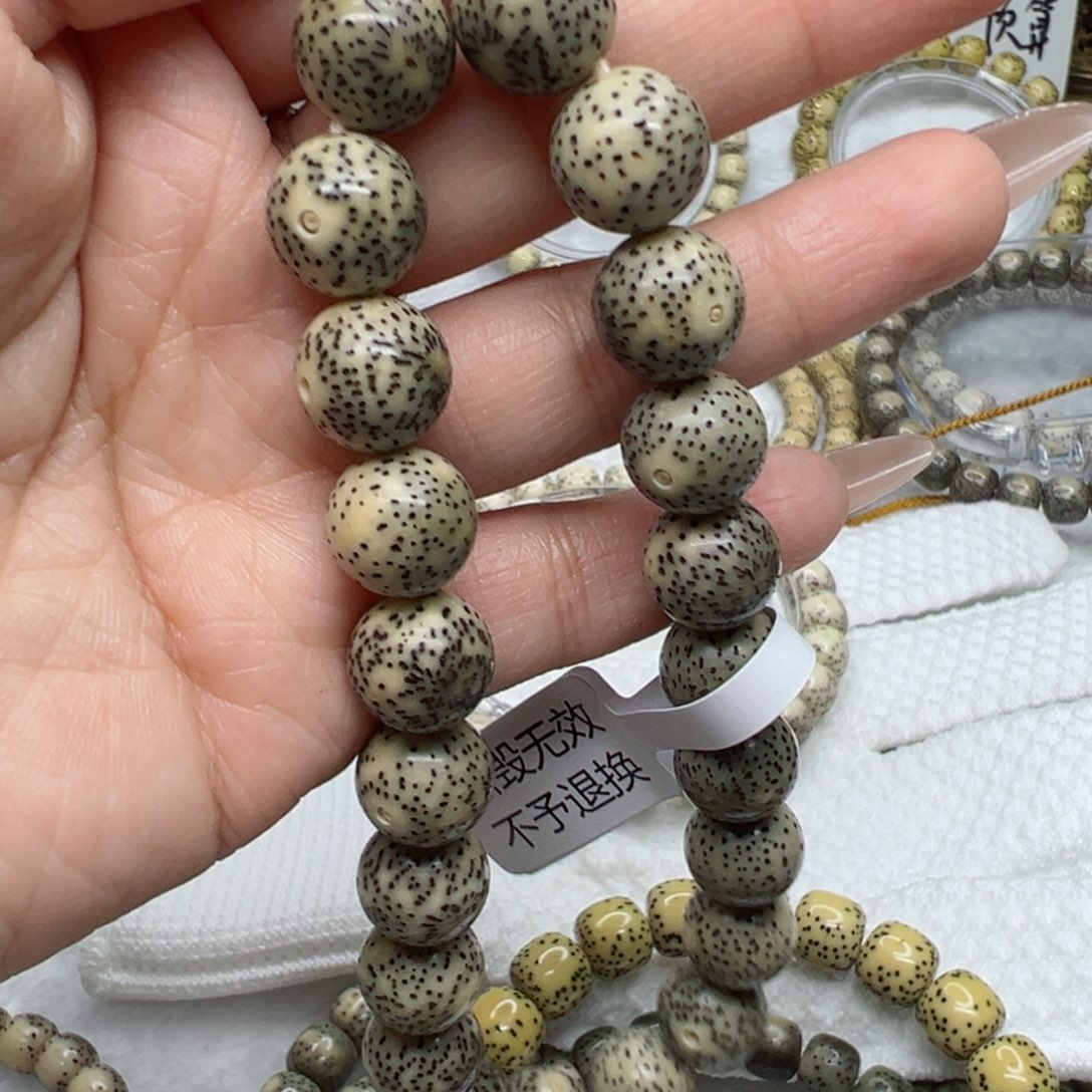 星月菩提手串8*c12×12手持