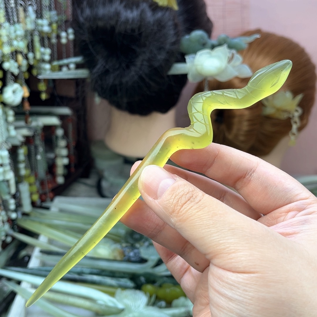 蛇纹石玉发饰未镶嵌长度17厘米左右