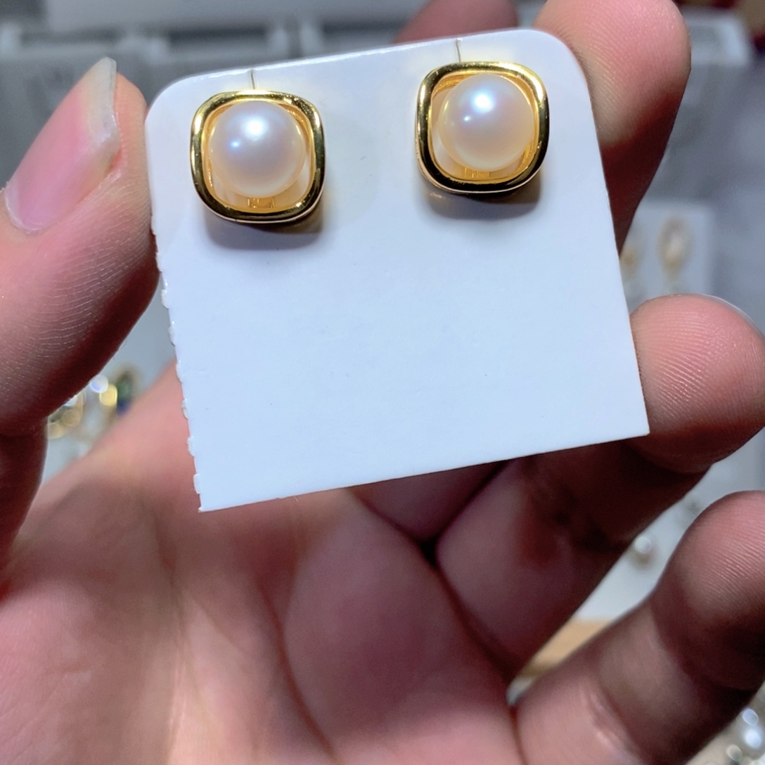 淡水珍珠银S925镶嵌耳饰