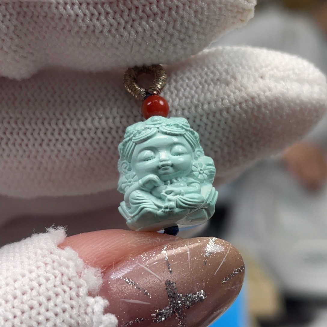 绿松石未镶嵌挂件