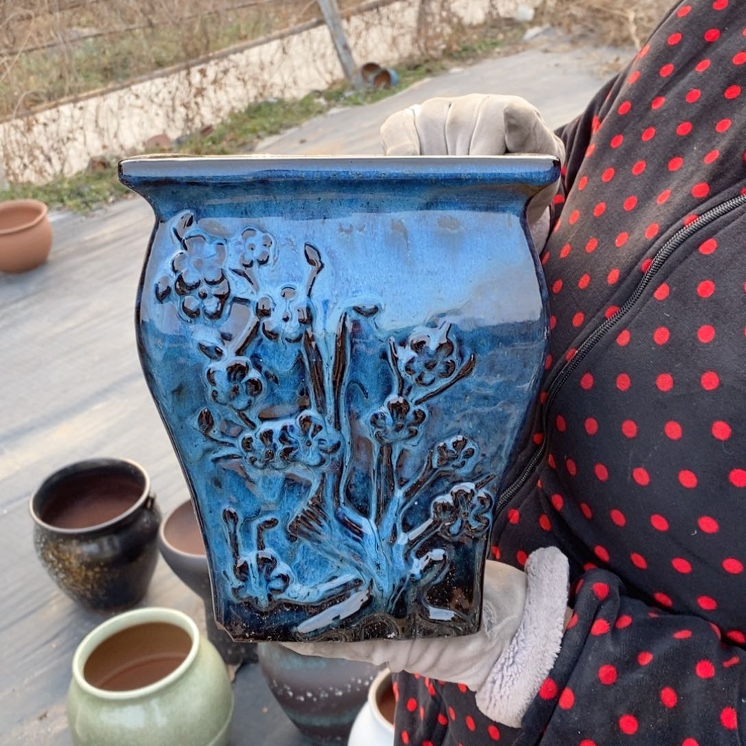 红陶口20高23～～～