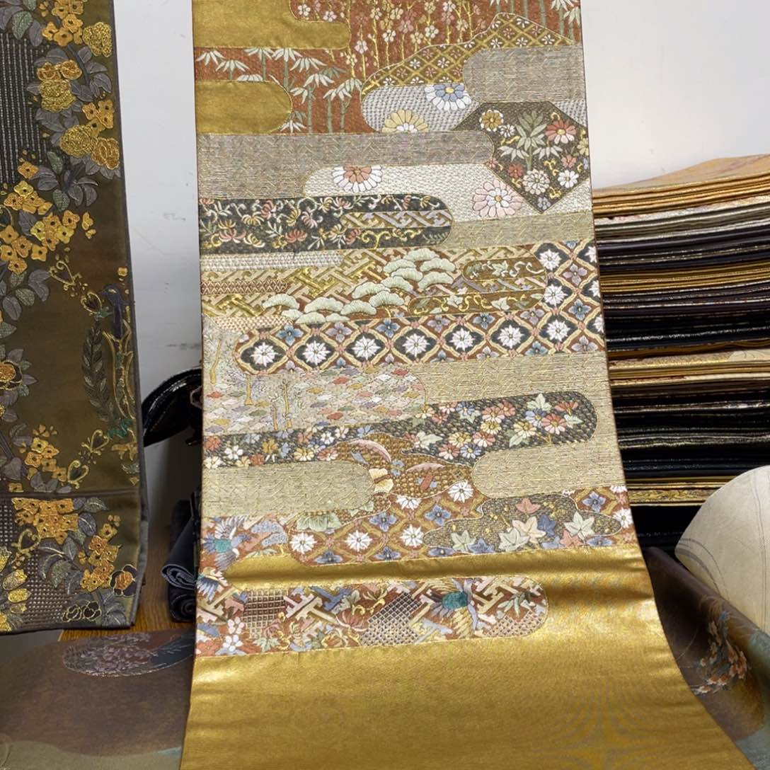 织绣织锦技艺高超的